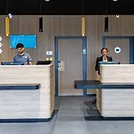 فندق Express By Ihg أجاكسيو