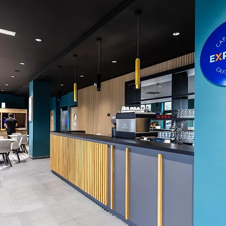 Express Ajaccio By Ihg アジャクシオ
