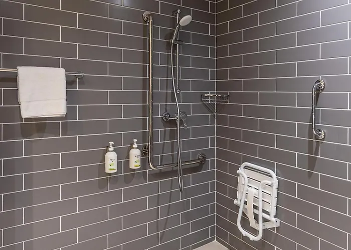 Hotel Express By Ihg 3*