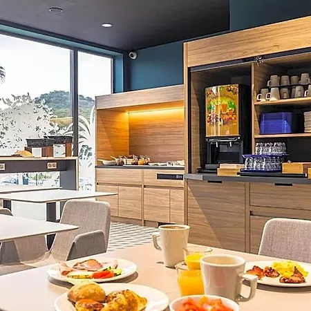 Hotel Express By Ihg