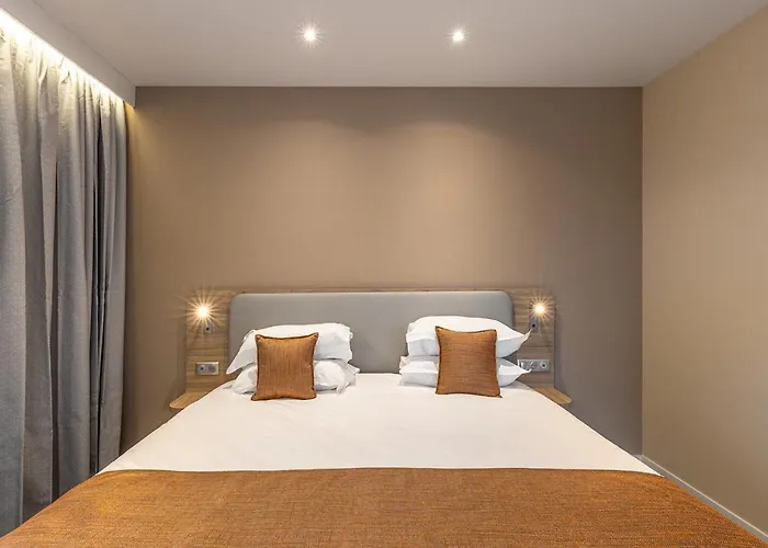 Express By Ihg Hotel